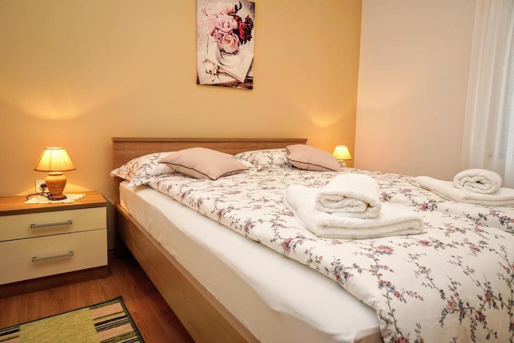 Apartman Dea Crveni Vrh Exterior photo