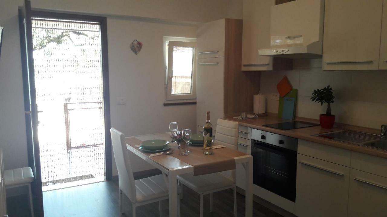 Apartman Dea Crveni Vrh Exterior photo